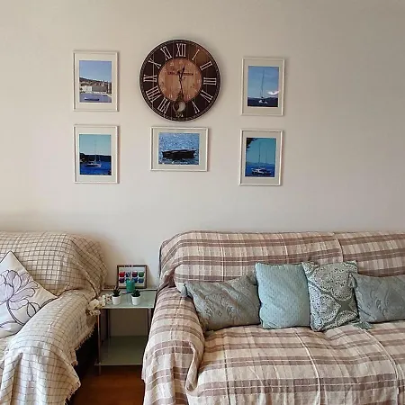 Idlerocks Apartment
